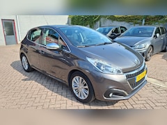 Peugeot 208 - 208 Allure 1.2 PureTech 82 Apple Carplay/Android Auto