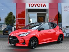 Toyota Yaris - 1.5 Hybrid Executive Limited Automaat 116pk | Head up | Stoel- & Stuur verwarming | BSM |
