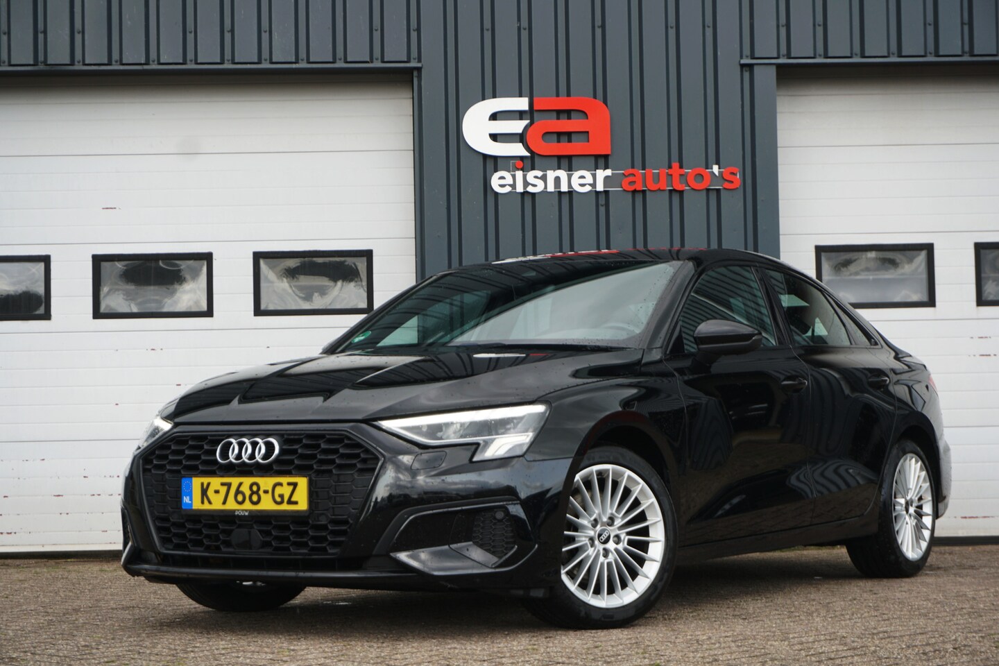 Audi A3 Limousine - 30 TFSI | MATRIX LED | SPORTSTOELEN | TREKHAAK | VIRTUAL COCKPIT | CARPLAY | STOELVERW. | - AutoWereld.nl