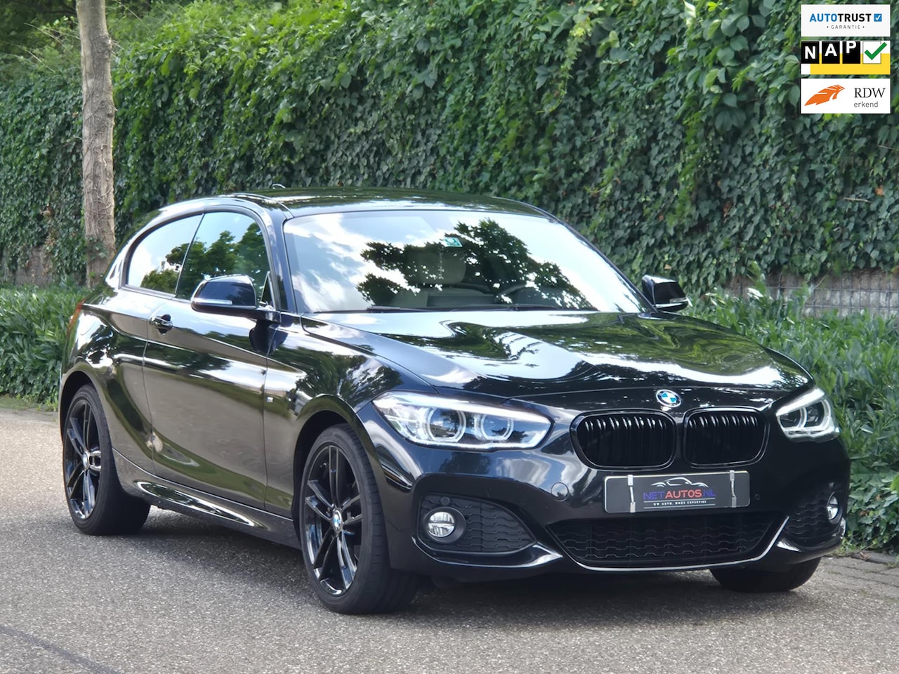 BMW 1-serie - 120i High Executive M Pakket Coupe Apple CarPlay Harman & Kardon LED NAP NL - AutoWereld.nl