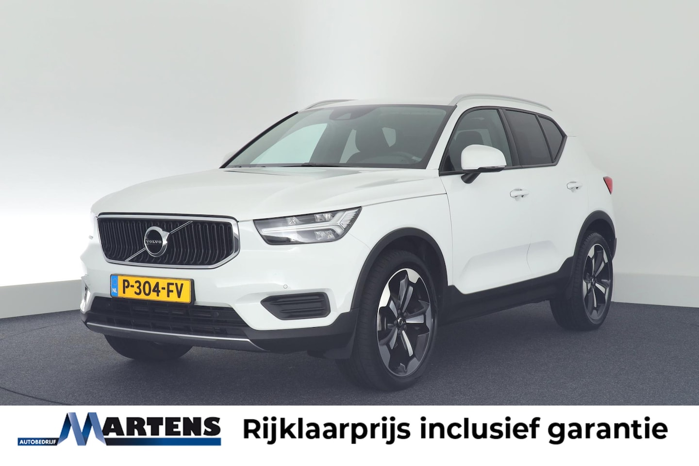 Volvo XC40 - 1.5 129pk Automaat T2 Core Camera Keyless Stoelverwarming Navigatie - AutoWereld.nl