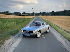 Alfa Romeo GT - 1600 Junior