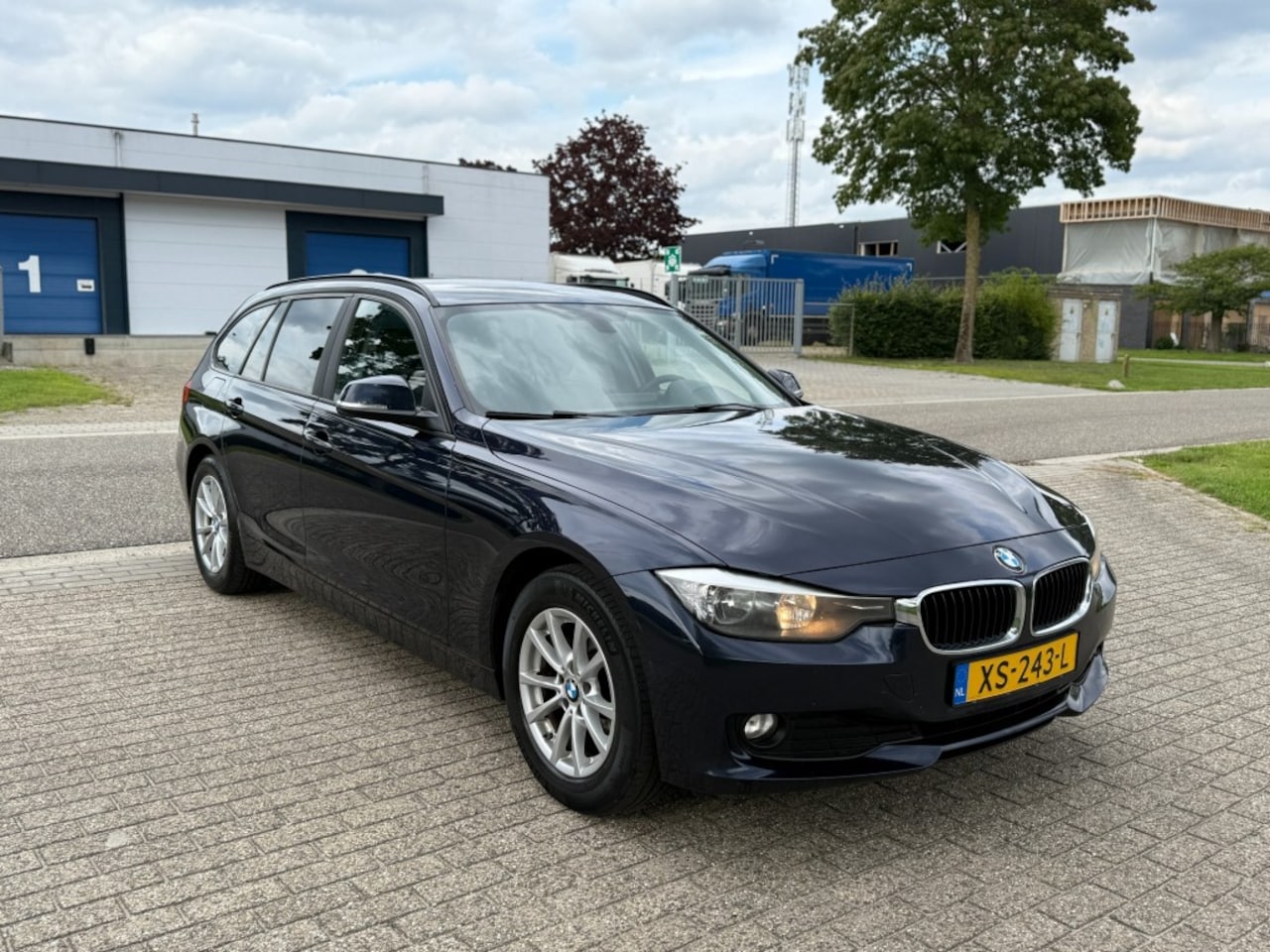 BMW 3-serie Touring - d Executive Touring Navi Aut - AutoWereld.nl