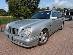 Mercedes-Benz E-klasse Combi - E430 AMG Desgino *V8 280PK