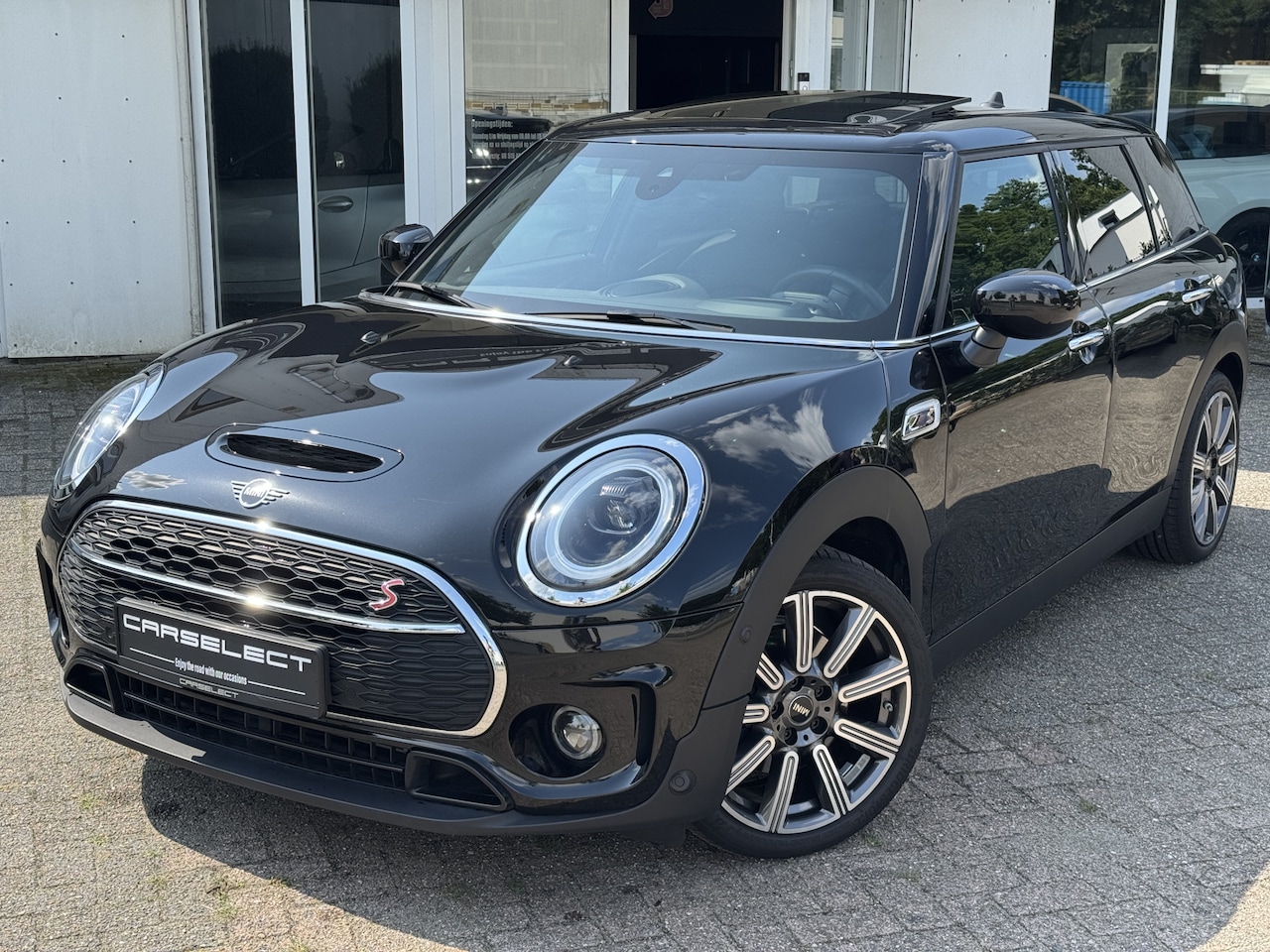 MINI Clubman - Mini 2.0 Cooper S ALL4 MINI Yours, adaptieve cruise control, Head-up, panoramadak,Leder, C - AutoWereld.nl