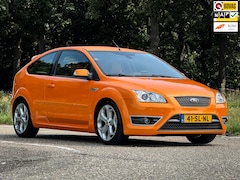 Ford Focus - 2.5-20V ST | Org. NL | APK tot 07-2026 | 15 jaar in bezit | Airco | Elektr. ramen | Electr