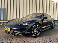 Porsche Taycan - Turbo 93 kWh [Sportchrono Luchtvering Bose Stoelverwarming]