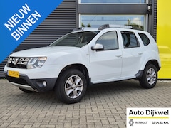 Dacia Duster - TCe 125 4x2 10th Anniversary Trekhaak, Navigatie, P-hulp, Cruise Control