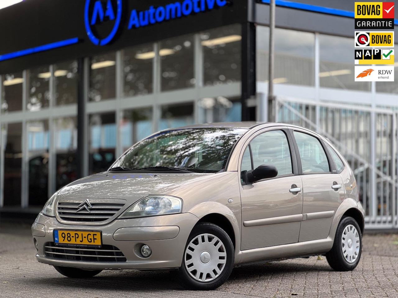 Citroën C3 - 1.4i Exclusive Automaat Cruise Airco Nieuwe APK Goede staat Elek.ramen 5deurs - AutoWereld.nl