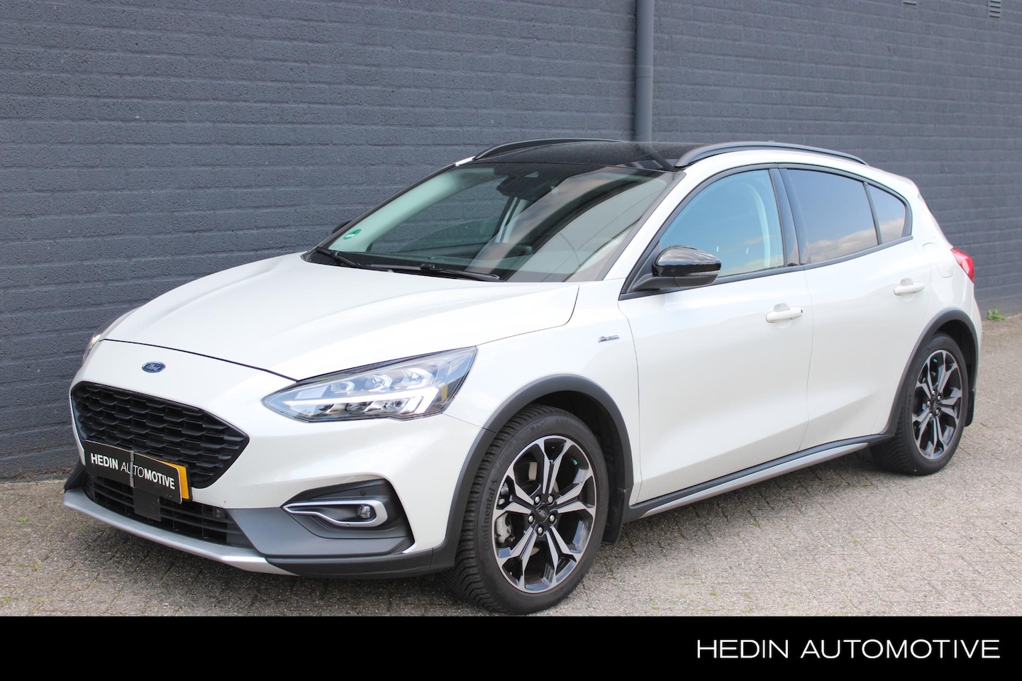 Ford Focus - 1.5 150 PK EcoBoost Active Business NL-Auto | Navigatie | Climate Controle | Cruise Contro - AutoWereld.nl