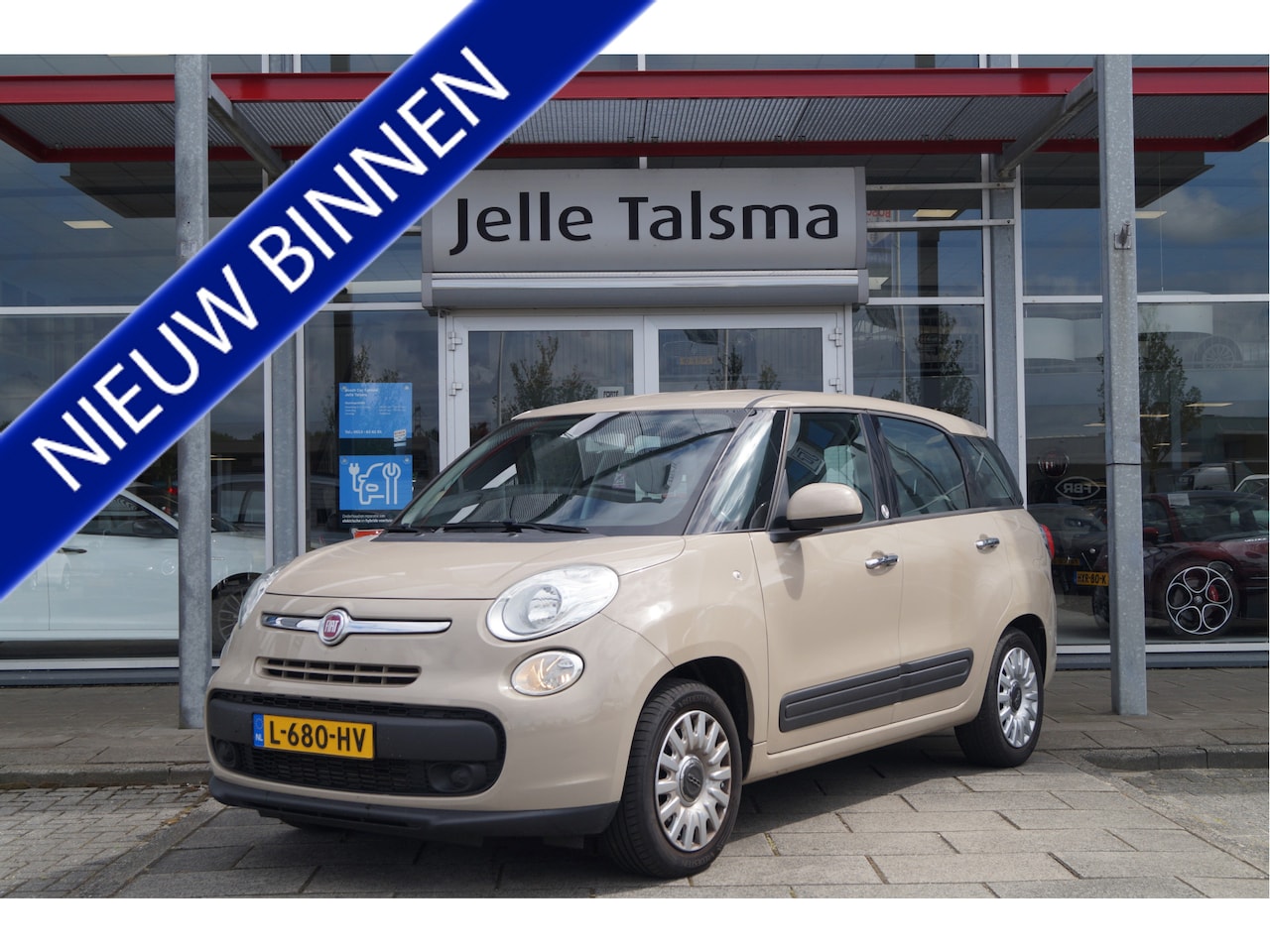 Fiat 500 L Living - 1.4 T-Jet Lounge 7persoons | Cruise Control - AutoWereld.nl