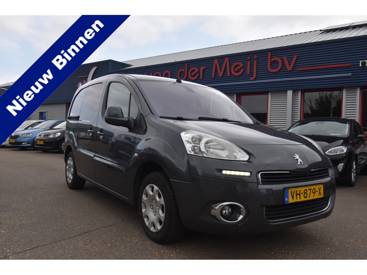 Peugeot Partner - 120 1.6 e-HDI L1 Navteq 120 1.6 e-HDI L1 Navteq , 3-PERS , NAVI , TREKH , AIRCO , MISTL V , - AutoWereld.nl