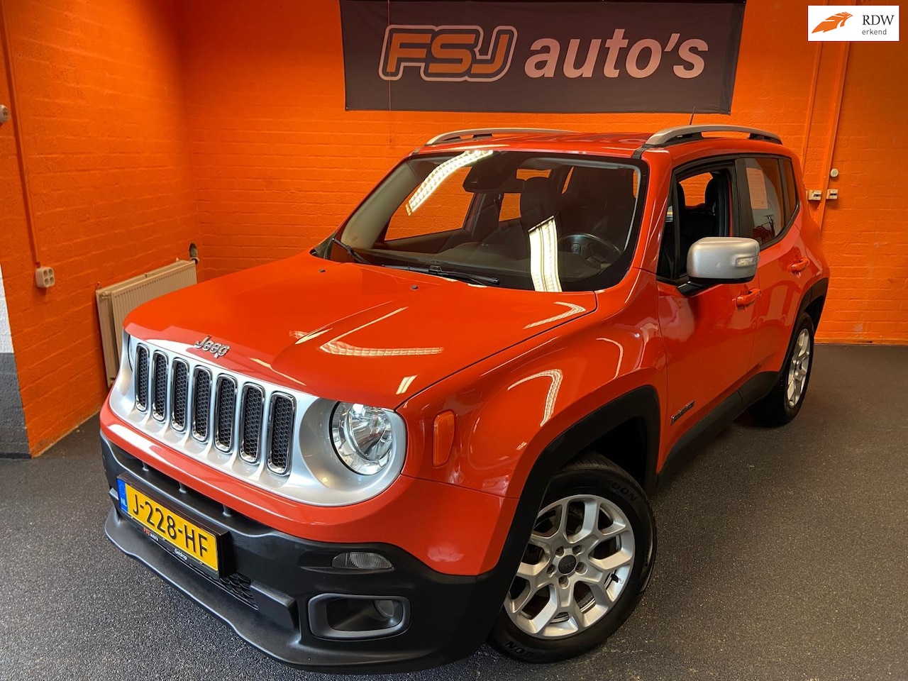 Jeep Renegade - 1.4 / 140PK / MULTIAIR / LIMITED-EDITION / TOPSTAAT!! - AutoWereld.nl