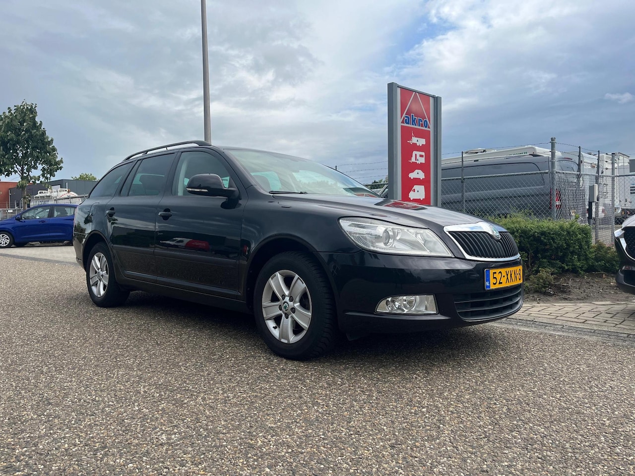 Skoda Octavia Combi - 1.2 TSI Ambition Business Line | DSG | Leder | Cruise control | Parkeersensoren achter | N - AutoWereld.nl