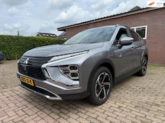 Mitsubishi Eclipse Cross - 2.4 PHEV Intense Airco Navi Cruise LMV Leer automaat apk 2-5-2026 PDC