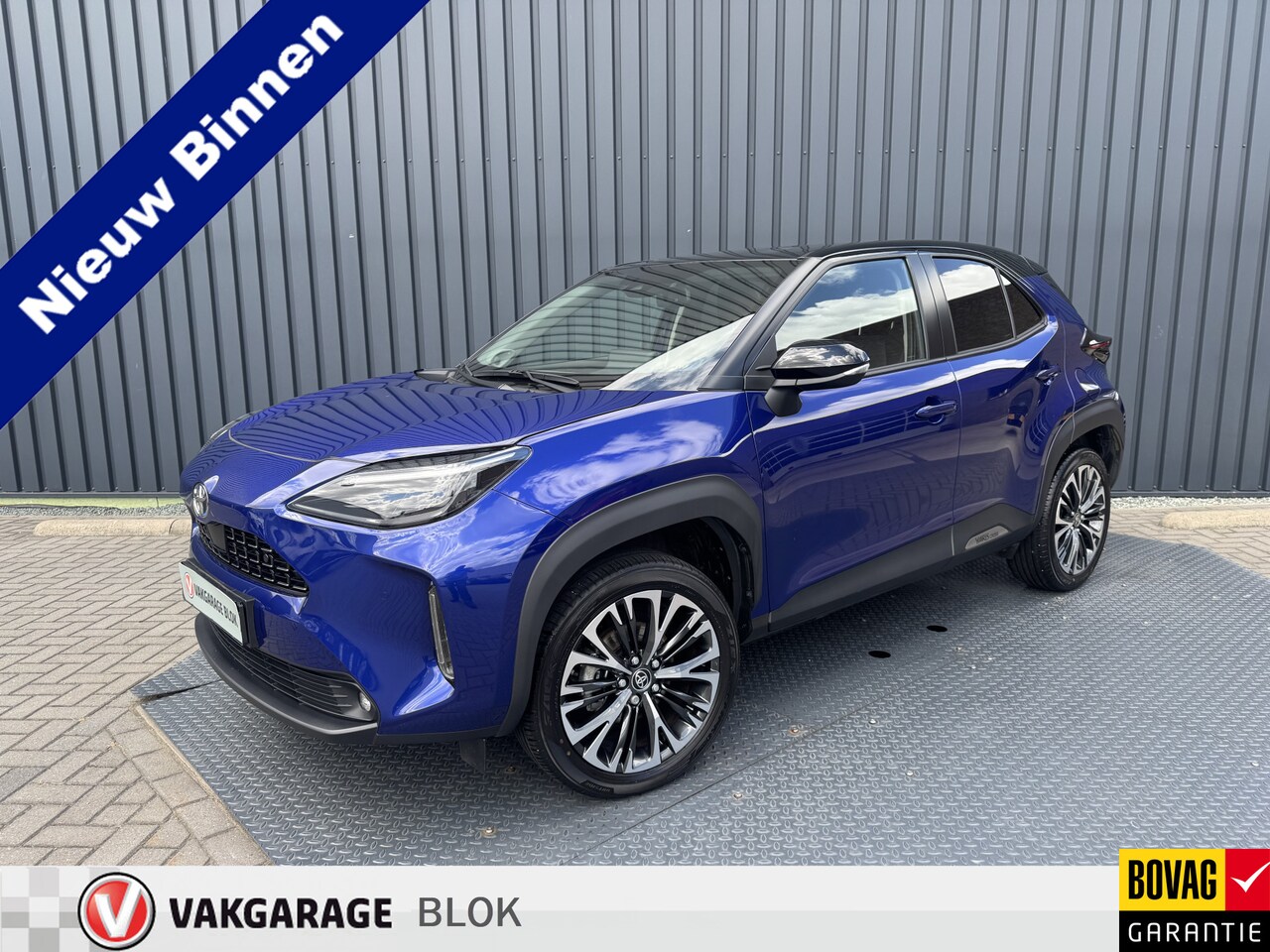 Toyota Yaris Cross - 1.5 Hybrid Executive / Bi tone | Elektrische achterklep | JBL | Head-up | BSM | Rijklaar!! - AutoWereld.nl