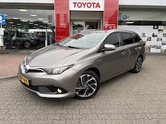 Toyota Auris Touring Sports - 1.8 Hybrid Dynamic | 17" lichtmetalen velgen | Stoelverwarming |