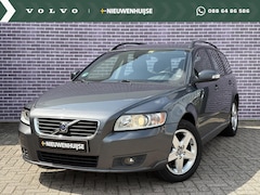 Volvo V50 - 2.4 Edition I |Nieuw binnen| Cruise control | Automaat | Trekhaak | Stoelverwarming | Dakr