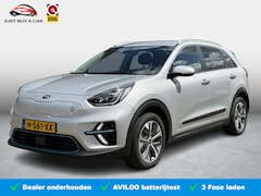 Kia e-Niro - ExecutiveLine 64 kWh SoH 95% / 3 Fase / Trekhaak / Warmtepomp / Fabrieksgarantie / Dealero
