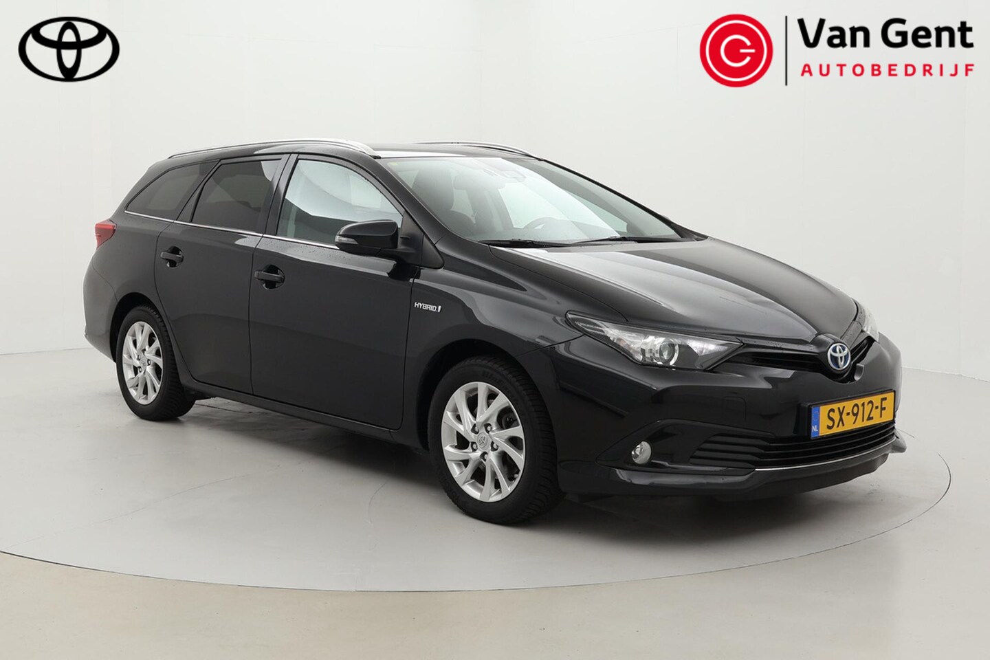 Toyota Auris Touring Sports - 1.8 Hybrid Dynamic | Navigatie | Keyless | Cruise Control | Clima | Camera | 16 inch | Blu - AutoWereld.nl