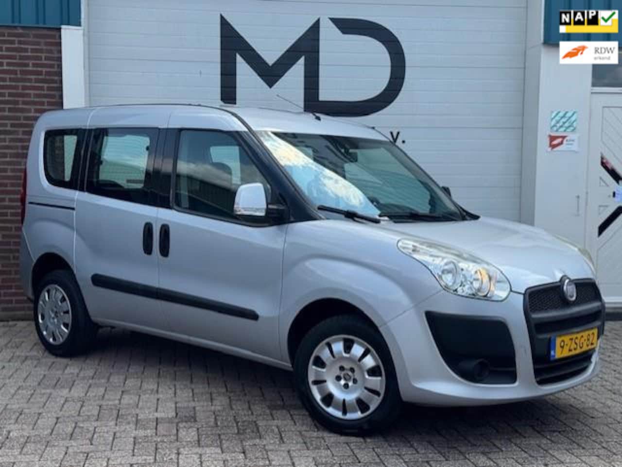 Fiat Doblò - 1.4 Dynamic Rolstoel vervoer-Cruise control-Airco - AutoWereld.nl
