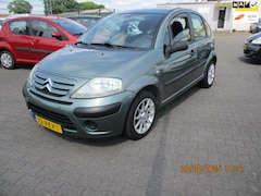 Citroën C3 - Citroen C3 1.1i Ligne Séduction-5DRS