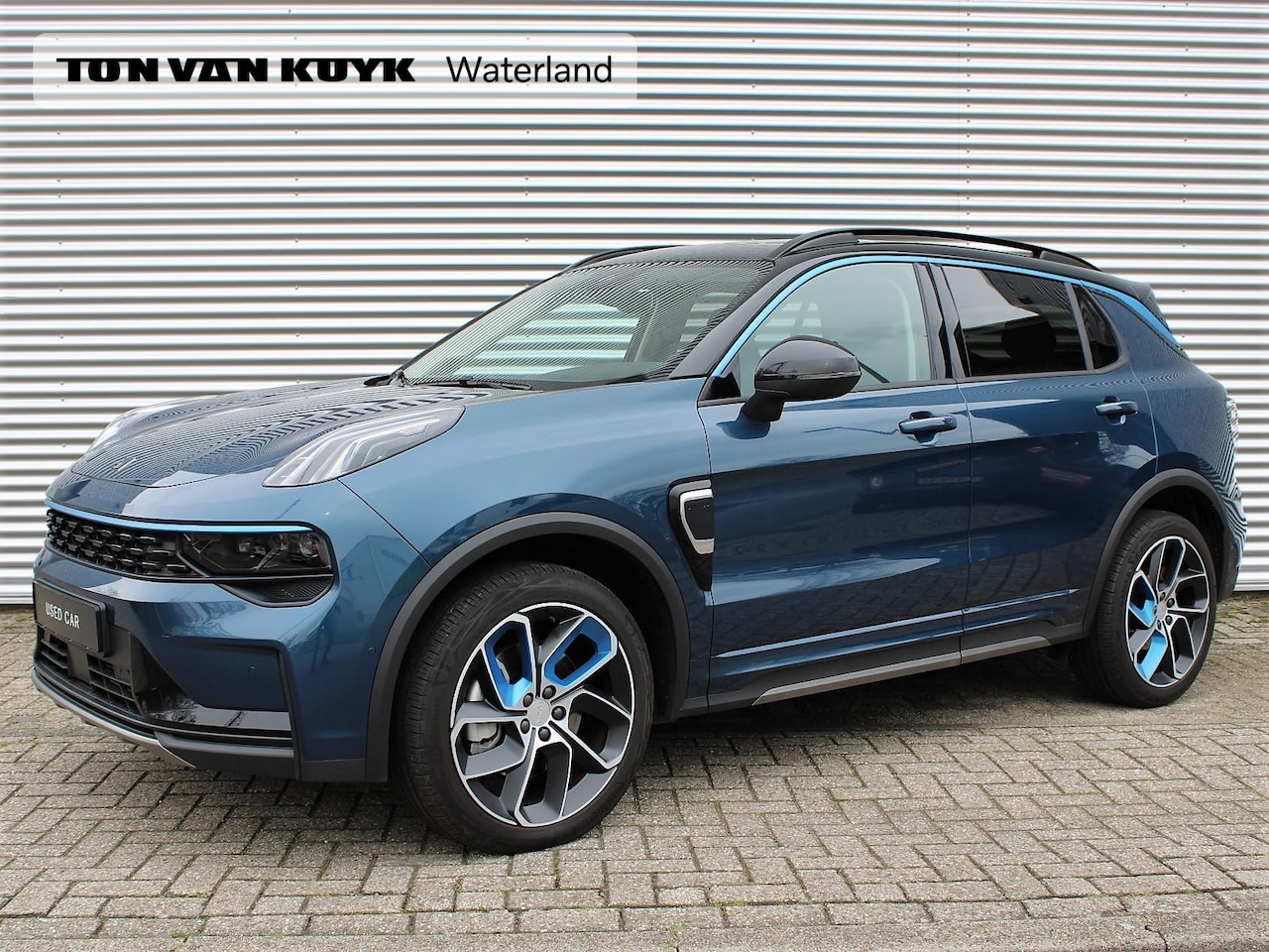 Lynk & Co 01 - 1.5 Automaat / 360* camera / Panoramadak / Privacy Glass / Adaptieve Cruise Control - AutoWereld.nl