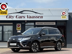 Mitsubishi Outlander - 2.0 PHEV Premium 4wd 122 pk plug in hybride automaat apple carplay camera climate ctr crui