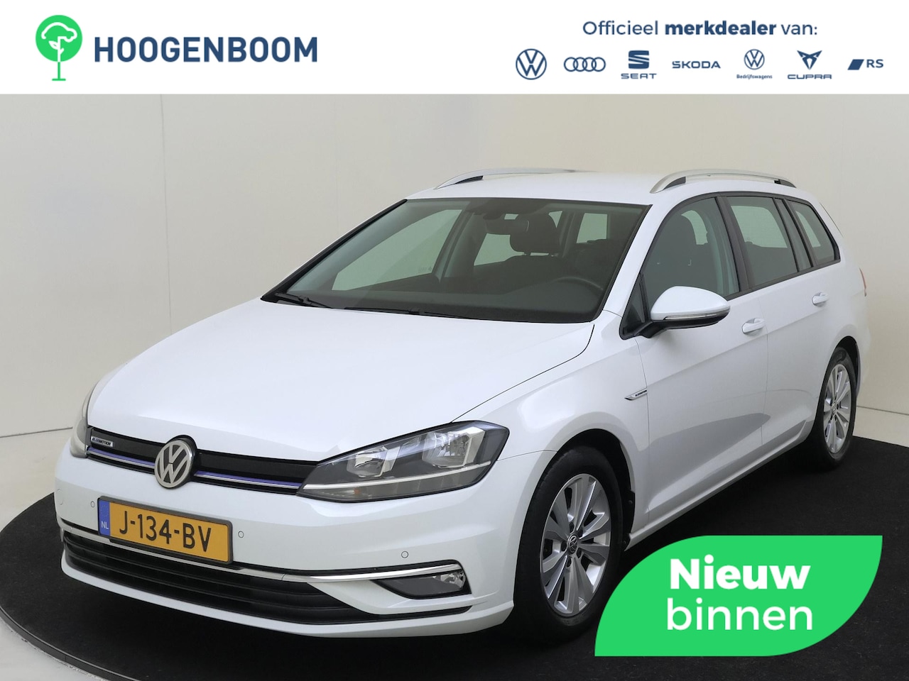 Volkswagen Golf Variant - 1.5 TSI Comfortline Business | Trekhaak | Achteruitrijcamera | Stoelverwarming | Adaptieve - AutoWereld.nl