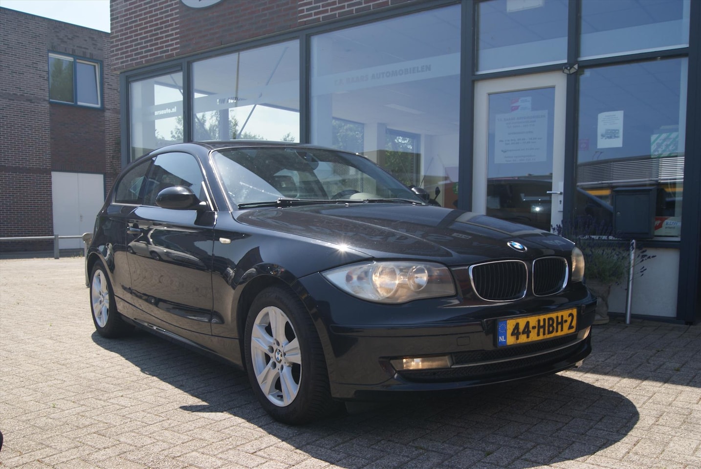 BMW 1-serie - (e87) 1.6 I 116 3DR - AutoWereld.nl