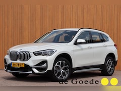 BMW X1 - SDrive20i VDL Nedcar Edition org.NL leer+verw Head-up el.klep parelmoer