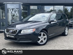 Volvo V70 - 2.5T Momentum 231 pk Youngtimer per dec | Xenon | Leder | 17 inch