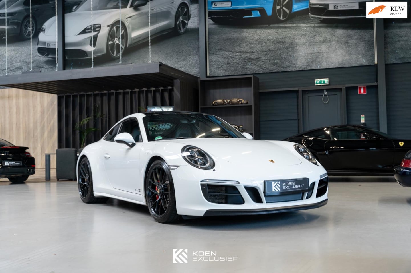 Porsche 911 - 991 3.0 Carrera 4 GTS Km stand 105389 - AutoWereld.nl