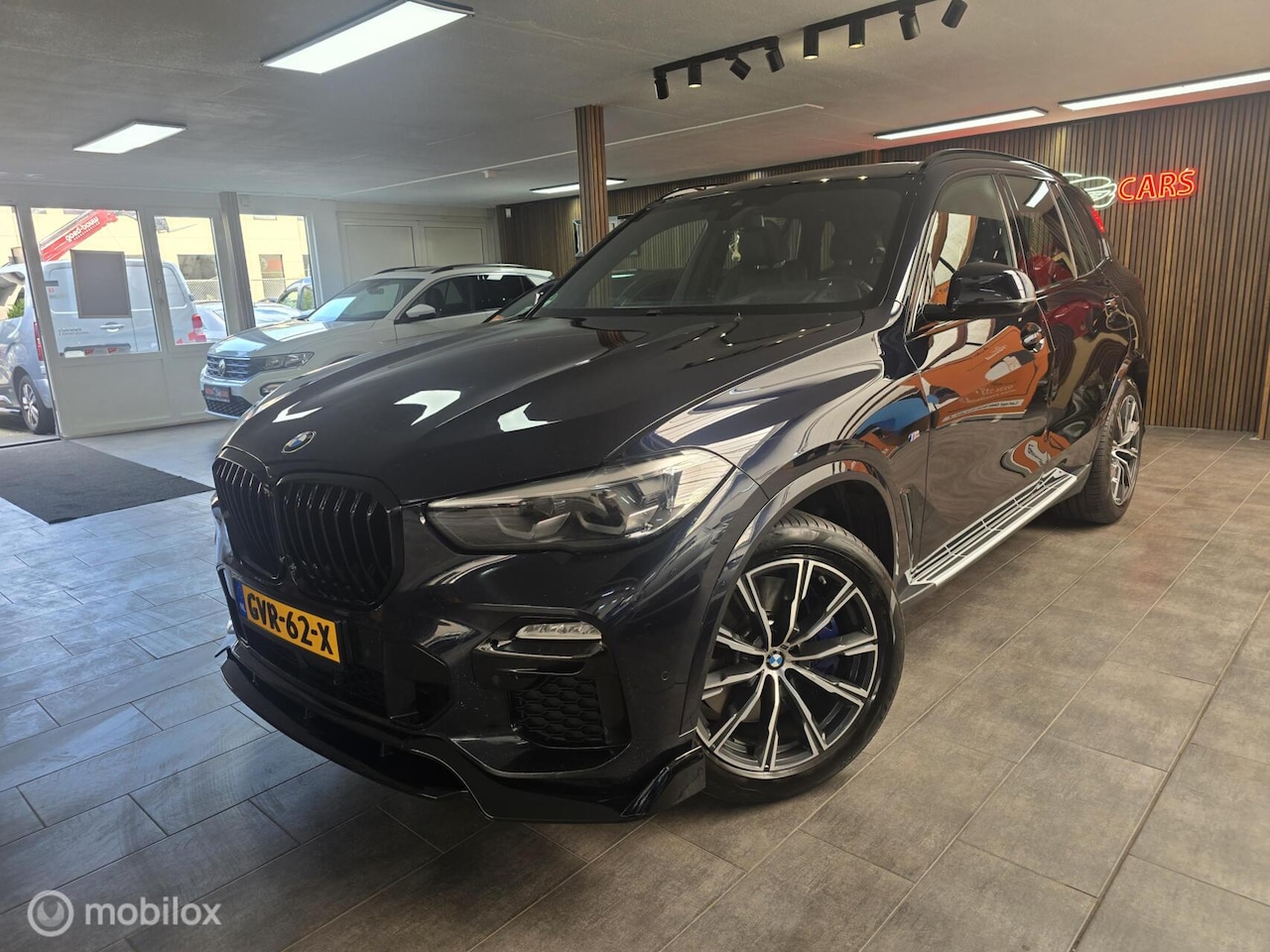 BMW X5 - xDrive40i High Executive 7 persoons/ M Pakket / Pano - AutoWereld.nl