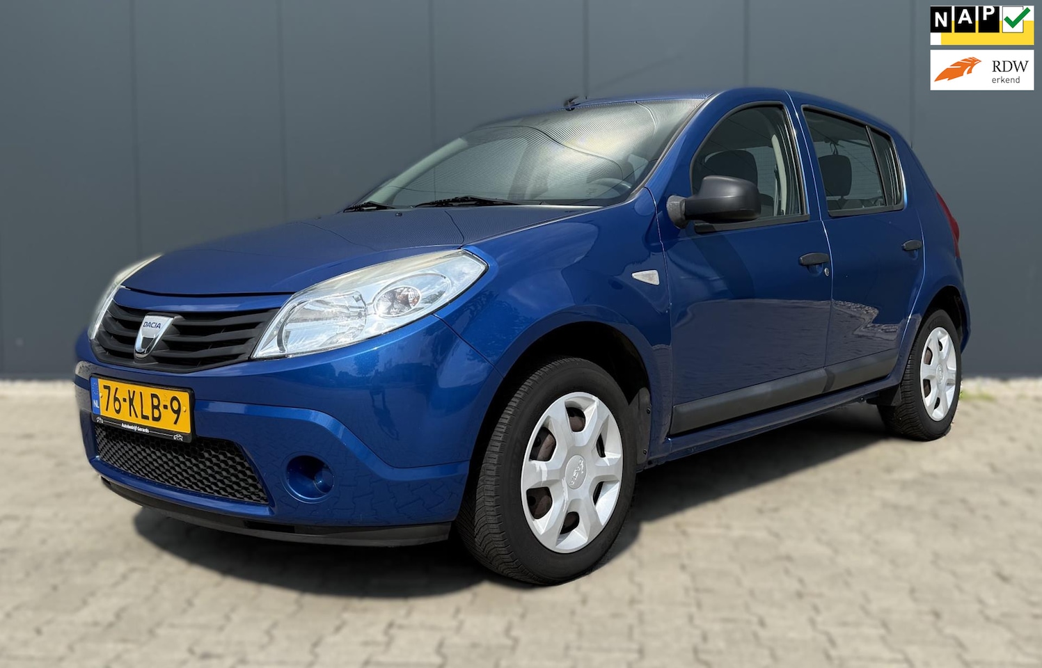 Dacia Sandero - 1.2 Ambiance Airco Trekhaak Nieuwe APK NAP - AutoWereld.nl