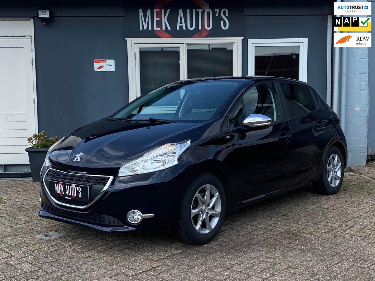 Peugeot 208 - 1.2 VTi Style|Navi|Cruise|Airco|Dealer Onderhouden| - AutoWereld.nl