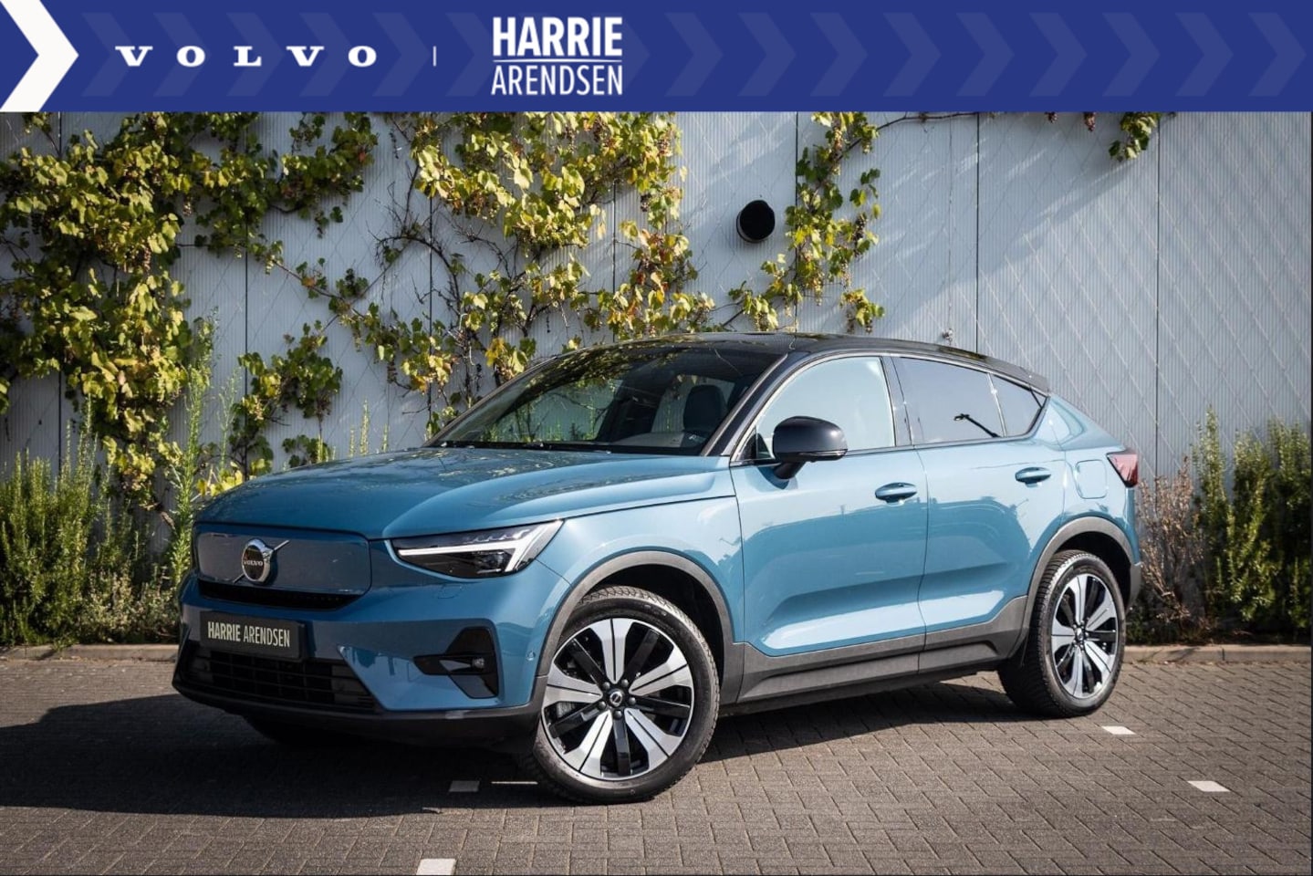 Volvo C40 - Recharge Twin Intro Edition 78 kWh | Pixel koplampen | 19 Inch lichtmetalen velgen | Harma - AutoWereld.nl