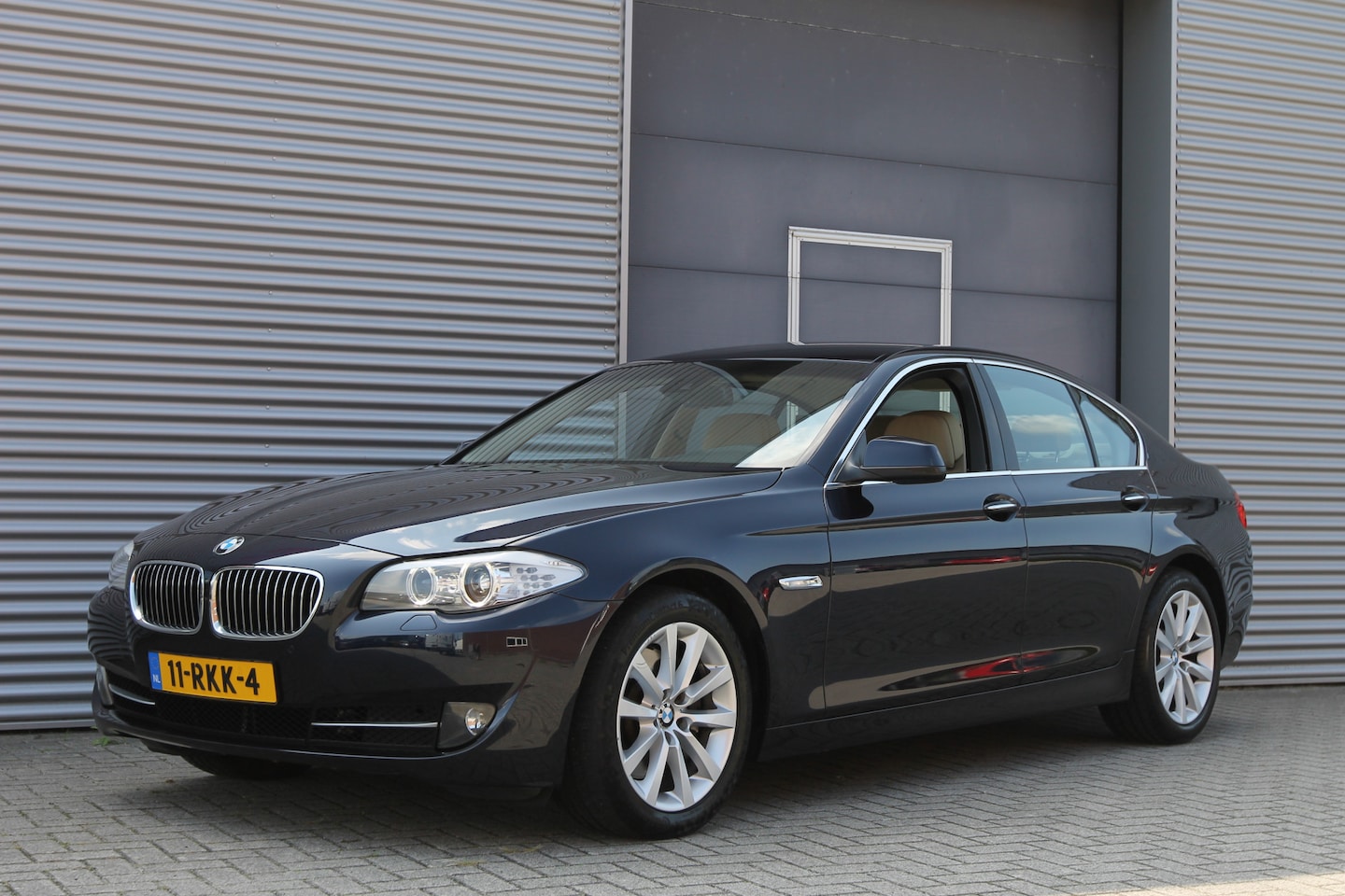 BMW 5-serie - 528i High Executive I Aut. I 6 Cilinder I Navi I Camera I Comfortzetels - AutoWereld.nl
