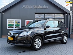 Volkswagen Tiguan - 2.0 TSI Comfort&Design 4Motion