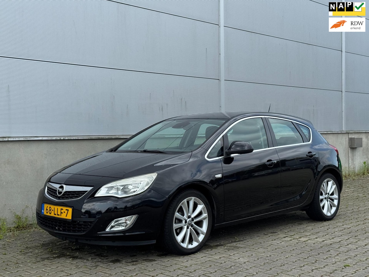 Opel Astra - 1.6 Cosmo CLIMA|CRUISE|LEER|PARK.S|LM|APK|NAP| - AutoWereld.nl