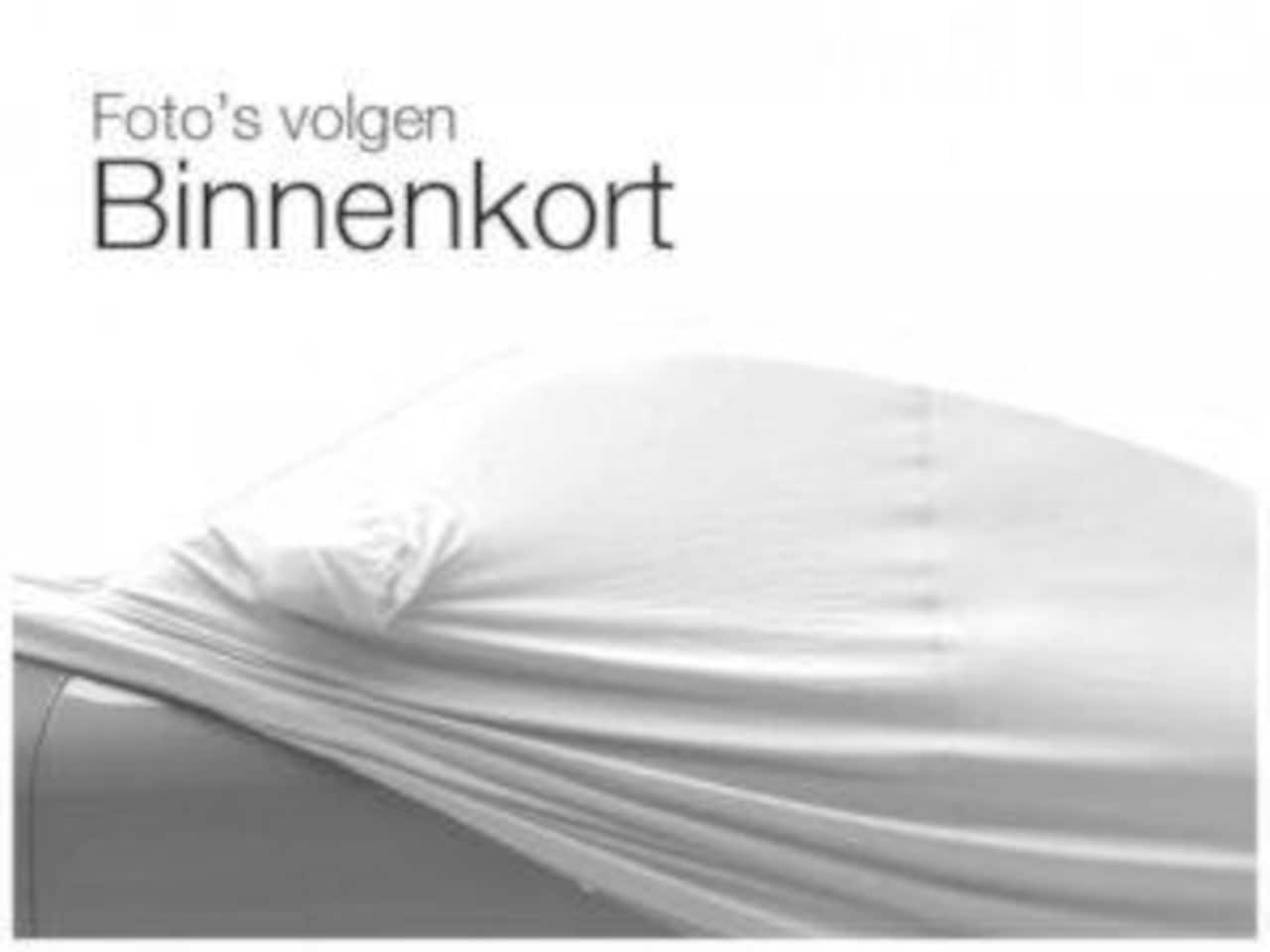 Opel Corsa-e - 1200i 16V 3 DEURS AIRCO BRANDWEER ROOD - AutoWereld.nl