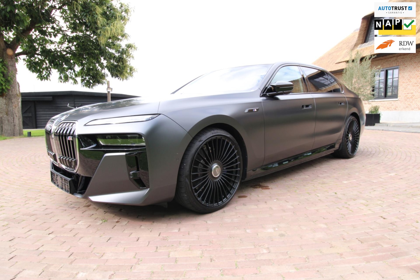 BMW i7 - M70 xDrive 106 kWh - AutoWereld.nl