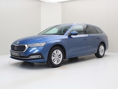 Skoda Octavia Combi - 1.0 TSI 110PK 6-bak Clever business [ NAVI+CARPLAY+STOELVERWARMING+PDCV+AIRCO+LED ]