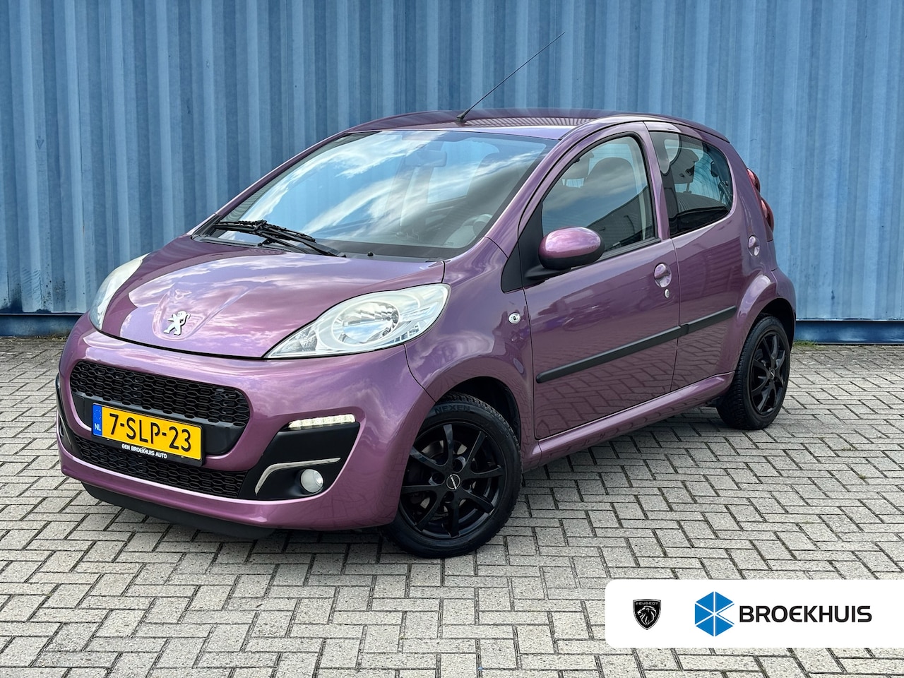 Peugeot 107 - 1.0 Active Airco | 5 Deurs | Bluetooth | LED Dagrijverlichting | LM Velgen | Elektrische r - AutoWereld.nl