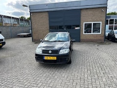 Fiat Punto - 1.2-16V Dynamic