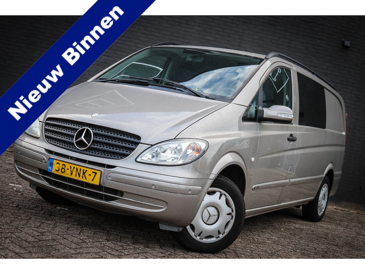 Mercedes-Benz Vito - 111 CDI 320 Lang DC luxe Amigo Rolstoel auto - AutoWereld.nl