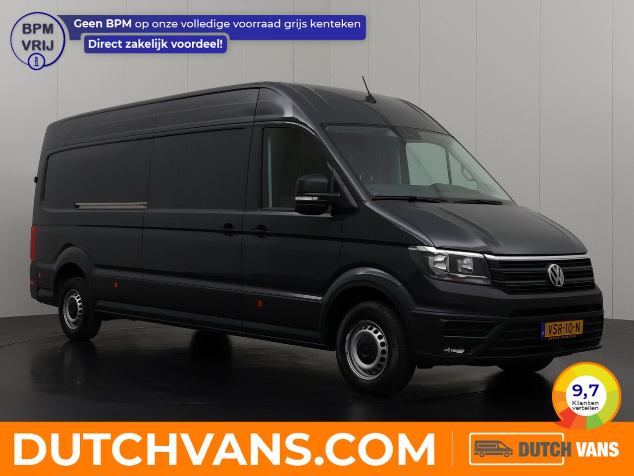 Volkswagen Crafter - 2.0TDI 140PK DSG Automaat L4H3 Highline | Navigatie | Camera | 3-Persoons | Betimmering - AutoWereld.nl
