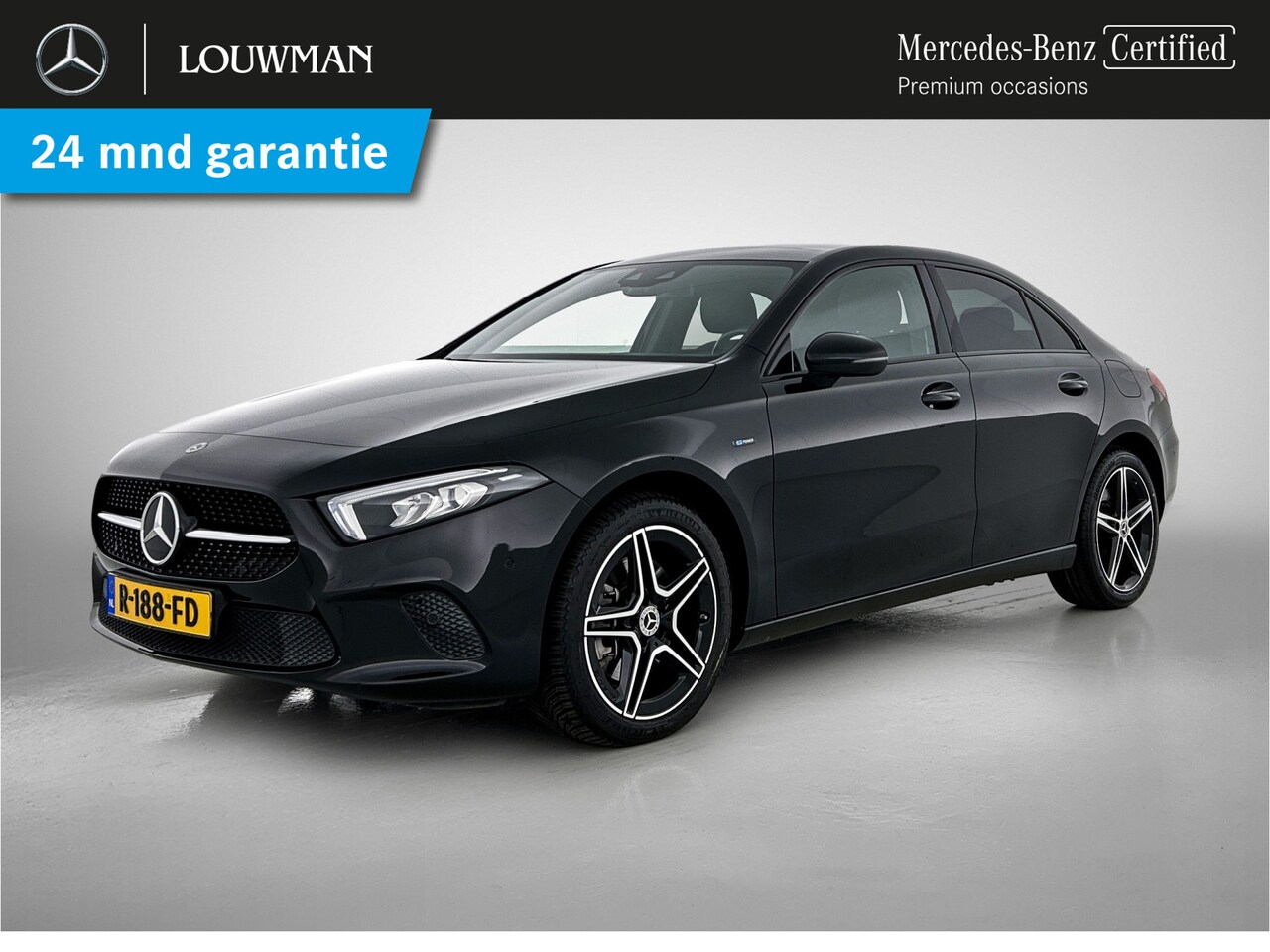 Mercedes-Benz A-klasse - 250 e Premium Plus | 5 spaaks lichtmetalen velgen | MBUX wide screen | Navigatie | Parking - AutoWereld.nl