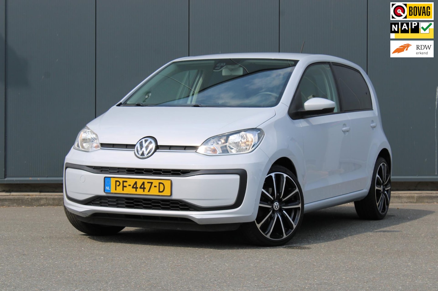 Volkswagen Up! - 1.0 BMT move up! Elektrische ramen voor, Elektrische spiegels, DAB radio, Regensensor, Aut - AutoWereld.nl