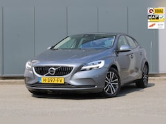 Volvo V40 - 1.5 T2 Polar+, Automaat, Trekhaak, Parkeersensoren, Climate Control, Cruise Control, Navig
